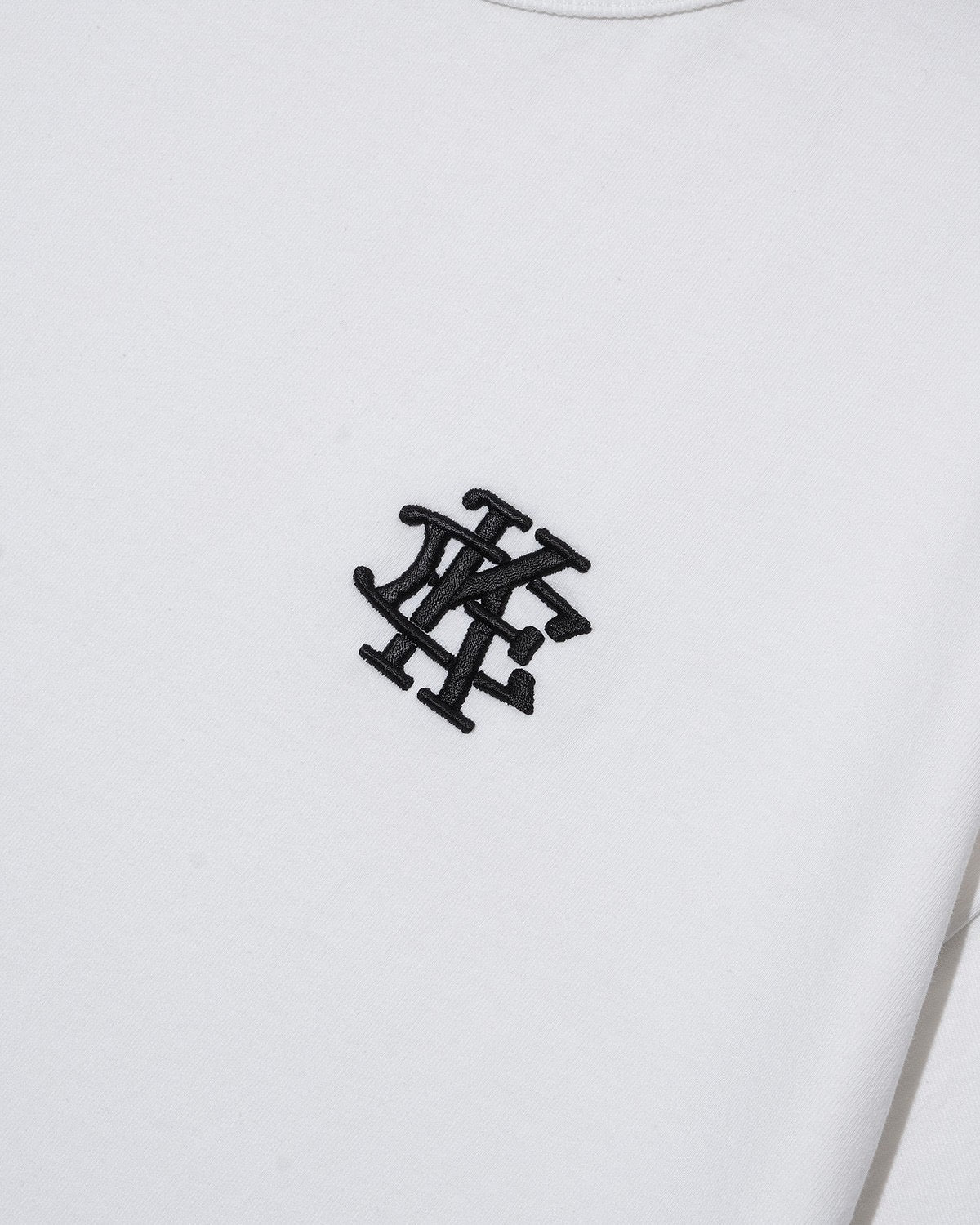 ezobolic×KEBOZ EK S/S TEE