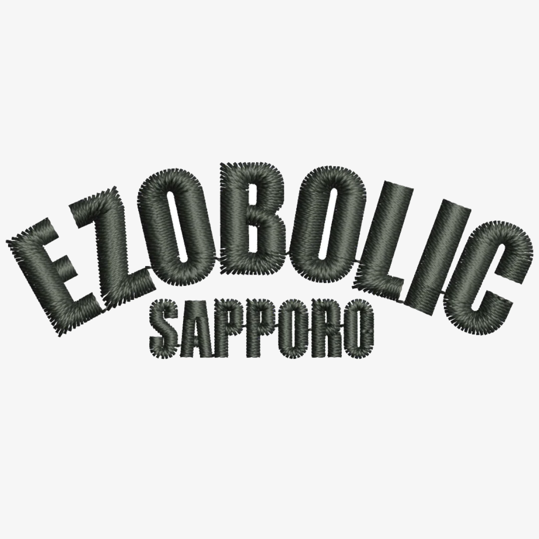 ezobolic ARCH-LOGO 刺繍T-SHIRTS
