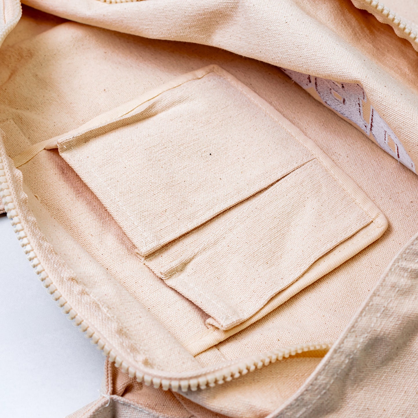 EZOBOLICStitchTote カレッジロゴver.