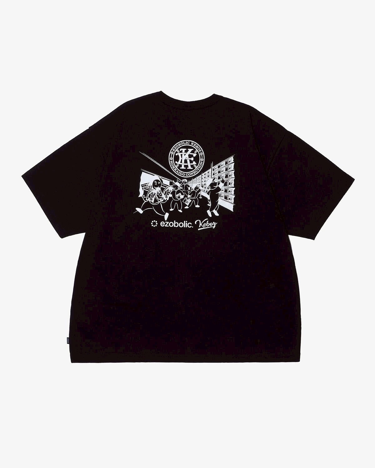 ezobolic×KEBOZ SHOP S/S TEE