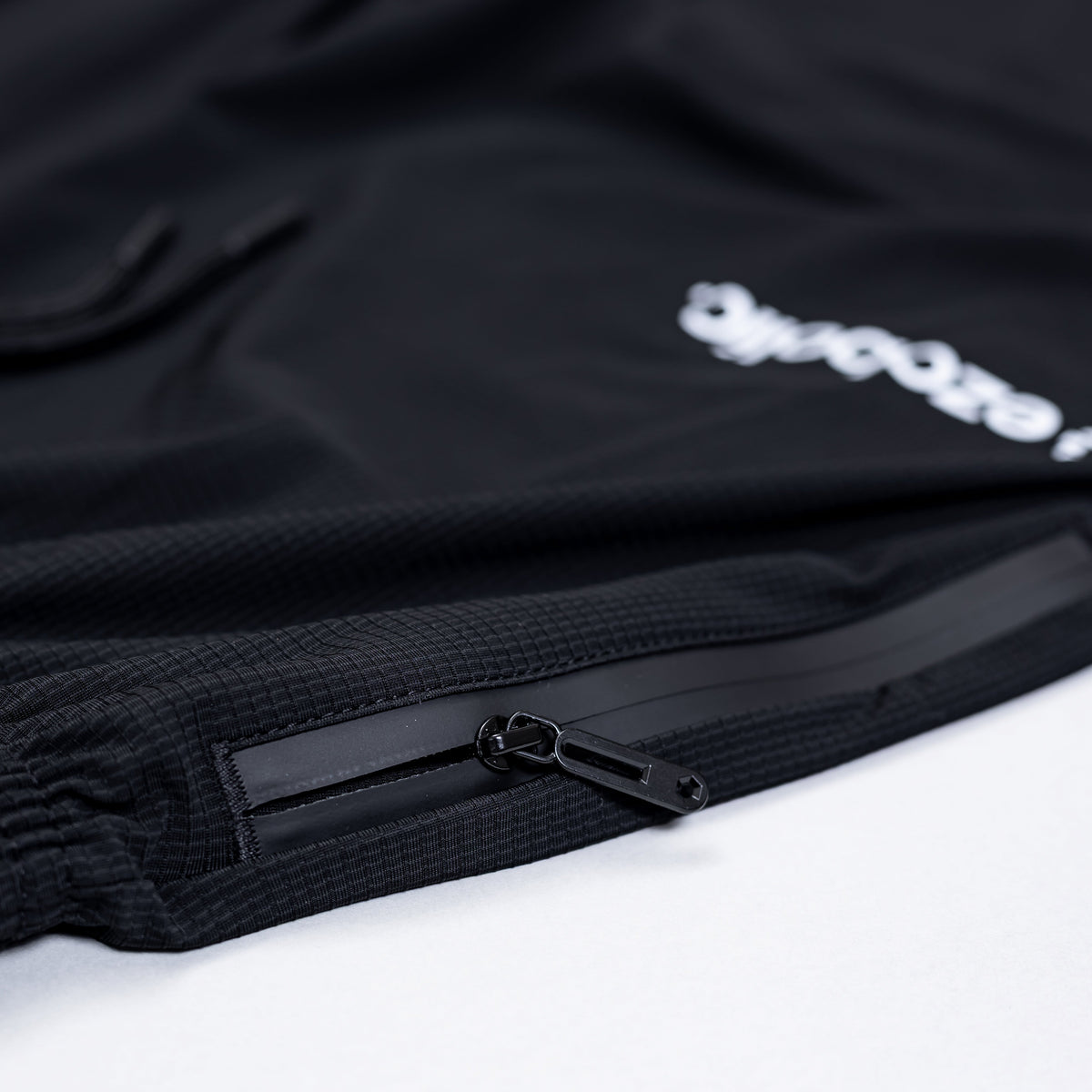EZ STRETCH TRAINING PANTS